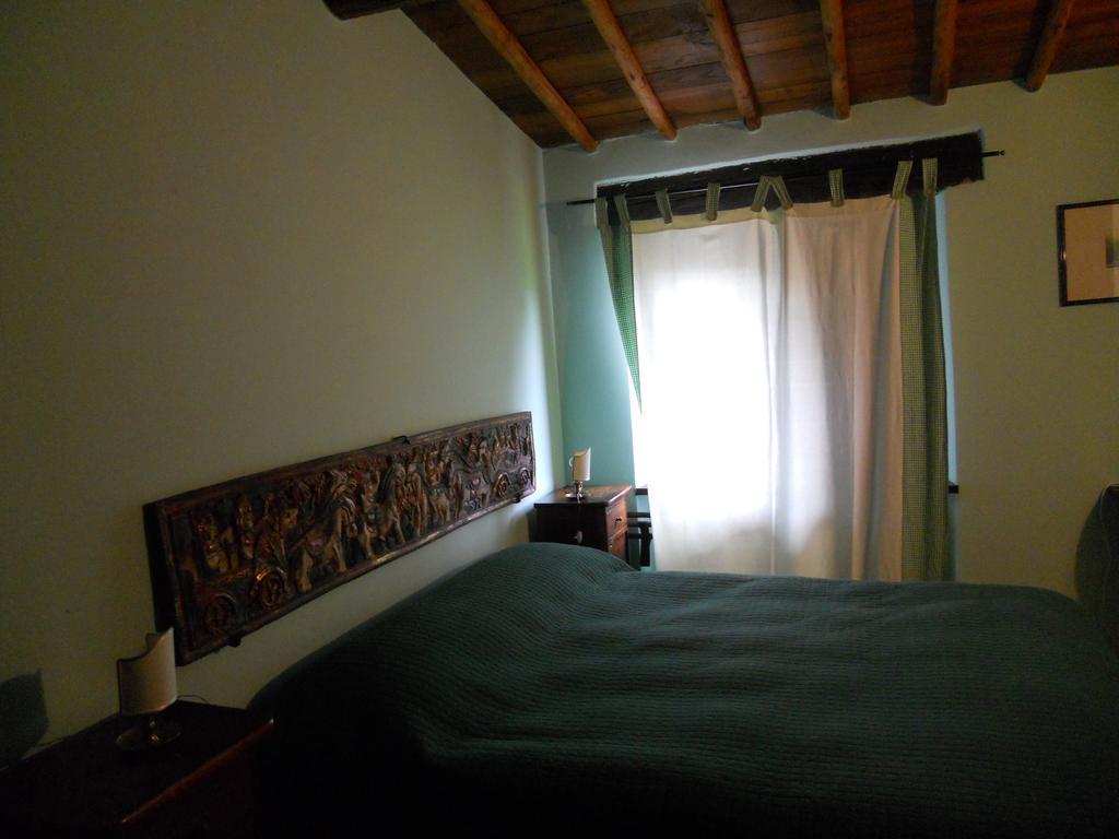 Villa Il Giardino Degli Ulivi à Castelraimondo Chambre photo